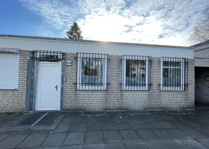 Beautiful Studio Apartment In Urban Location